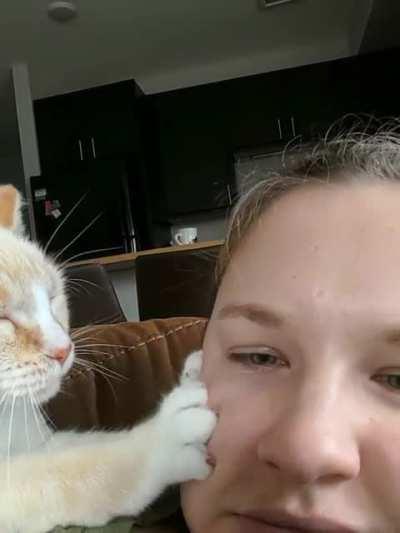 Love a free facial massage, I guess?