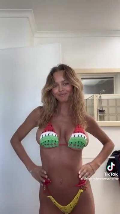 I Love Watermelon 🍉 [iamnotpariswycherley]