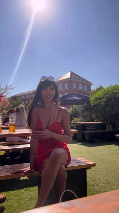 Pooja, what is this behaviour 😇