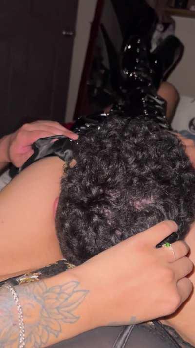 He’s too scared to go sleep & i’m worried 🥺 Got my 10inches on also 🥰😂