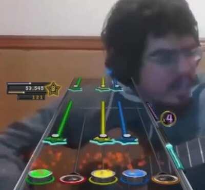 Me entraron unas ganas de volver a jugar guitar hero