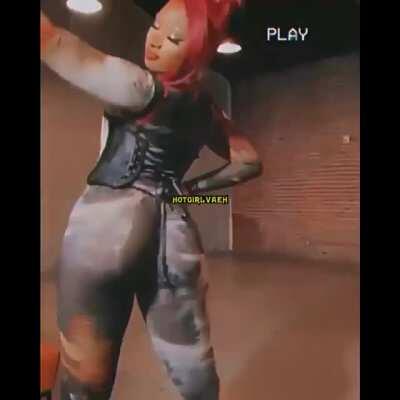 Young bitch lit ima shake sum 🧏‍♀️