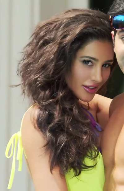 Nargis Fakhri [Main Tera Hero] $