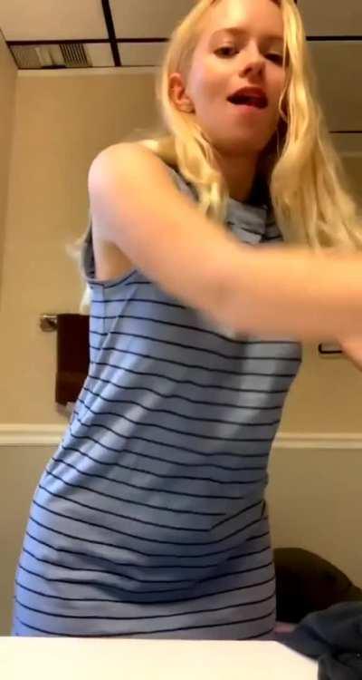 wait for her linkss in comentss 😍