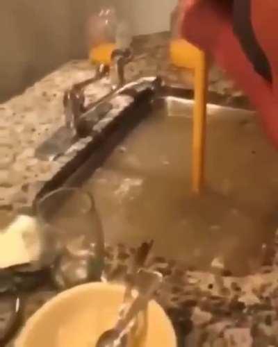 To push or to pull, that is the question?