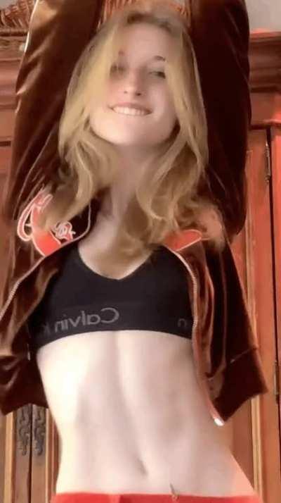 [discord Let’s Tie Her To The Ceiling and Watch Her Swing