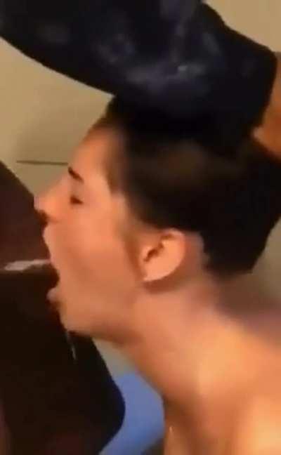 Throat fuck 🤯🔥