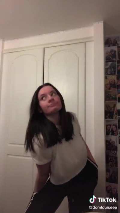 @domlouiseee truly colossal knockers. 