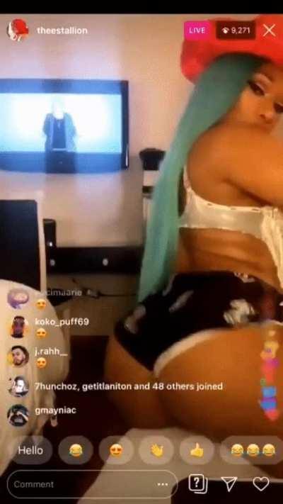 Megan showing us her technique