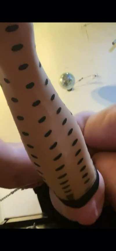 Who doesn’t like a rough table shaking deep ass fucking?