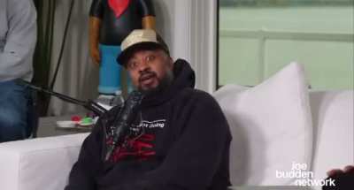 Flip is at his best when he does impressions of the cast 😂😂🤣