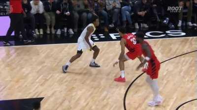 [Highlight] Toumani blocks Sexton to send the game in overtime