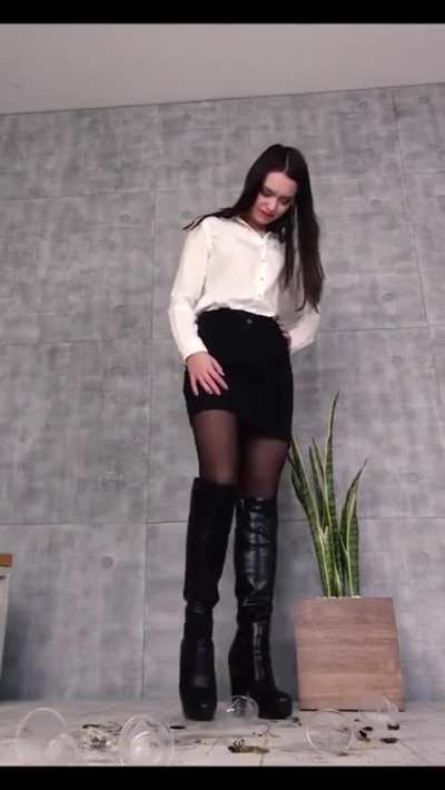 Boots always turn me on