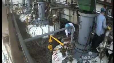 Using a lighter to look into a high pressure oxygen rich container