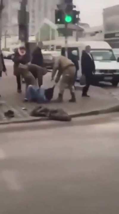 Zelensky : We need to additionally mobilize 450000-500000 people ! _ To the last Ukrainian.