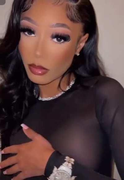 Coi Leray see through clothes 😍🤤