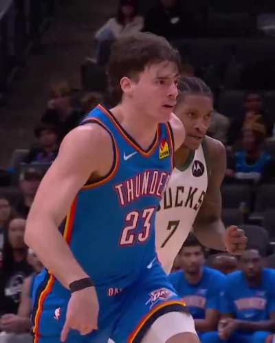 “That is a Caesar salad on his hair, that’s not just your typical lettuce.“ - Noah Eagle on Brooks Barnhizer