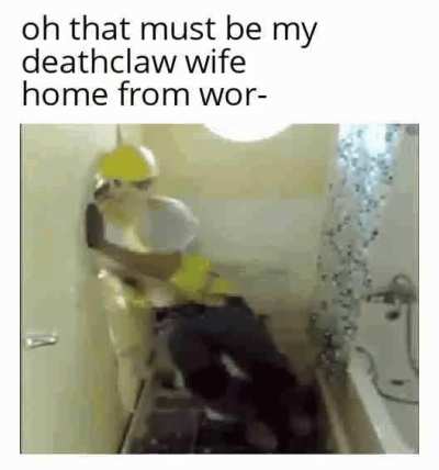 Losercity Deathclaw wife