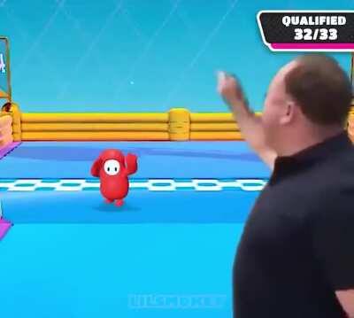 Casi ganas el gays callendo pa