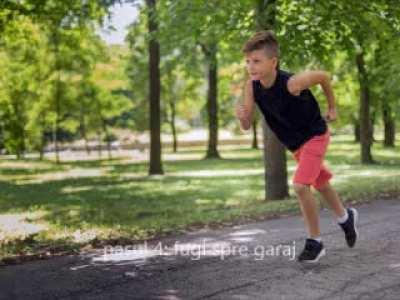 cum sa conduci logan la 12 ani