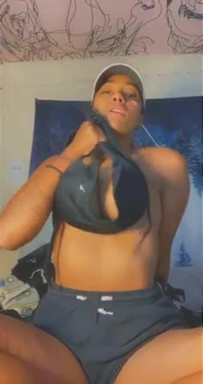 Still petite? 🥺 [32DD]