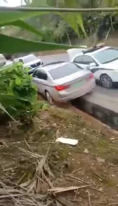 How to avoid a road block