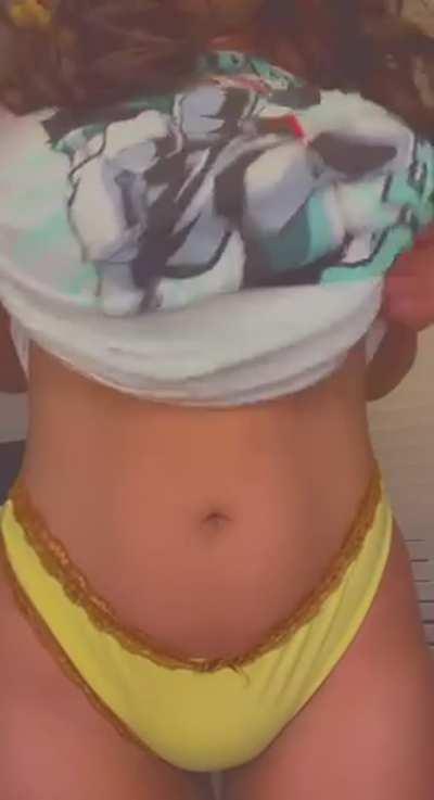 Would you smash a Venezuelan girl with big milkers?