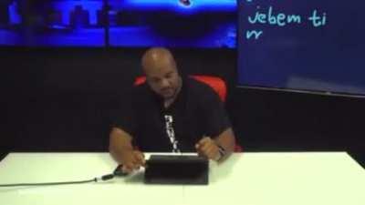 Can I show you some veľmi disturbing math?