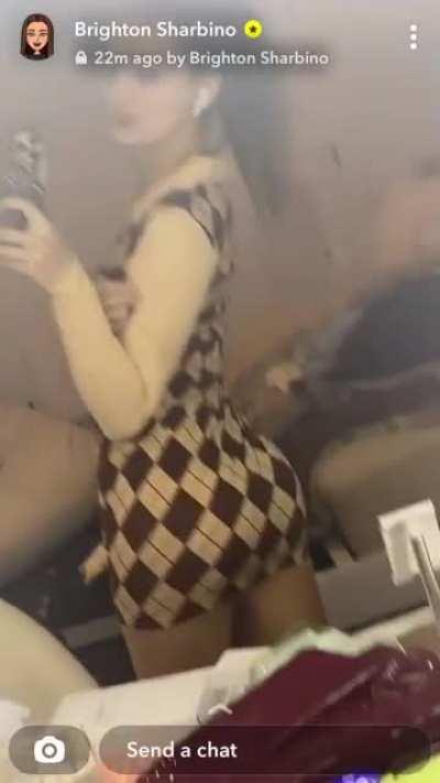 booty so big 😩❣️