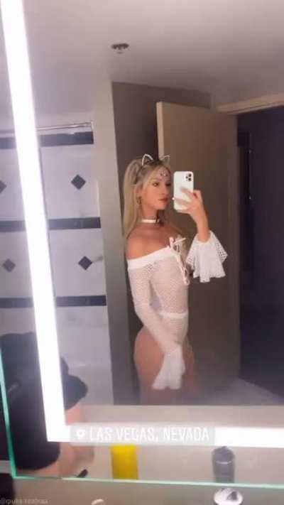 Giulia Seabra at EDC