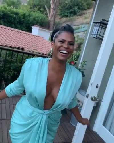 Nia Long
