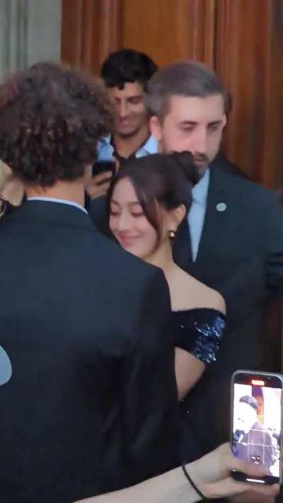 240620 - Jihyo's smile when she heard ONCE scream her name