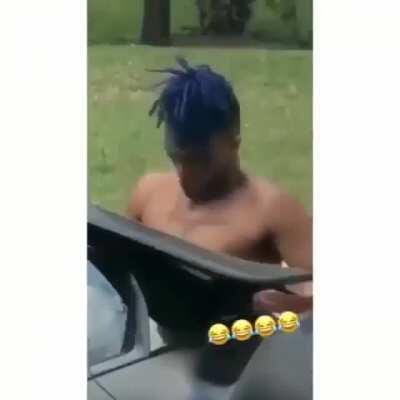 This never gets old😂