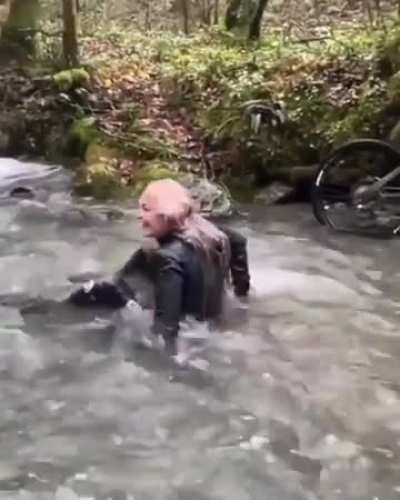 From cool shot to fail.