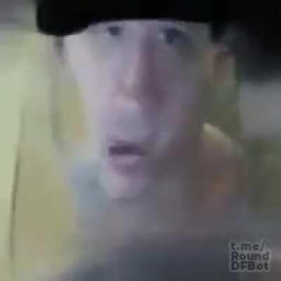 Arab yanderedev sings about god, syria and bashar 😳😳😳😳