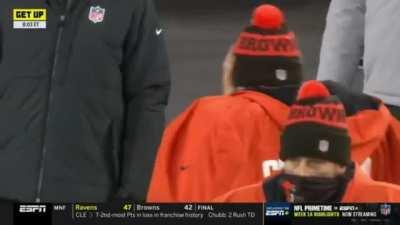 Lamar Entrance: Stone Cold Style!