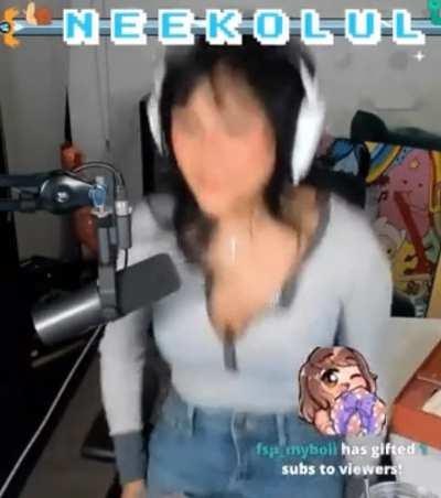 Not the best quality but here’s another panty peak. I love the slightly embarrassed look on her face at the end.