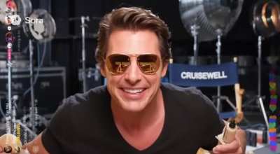 now i Got Tom Cruise working enjoy :)