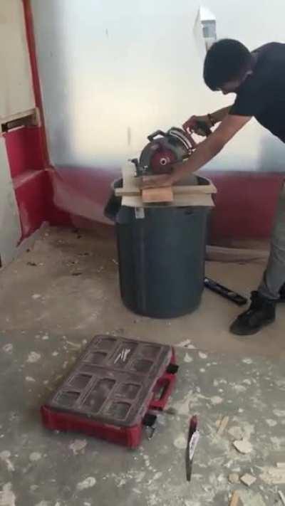 Los jóvenes son el futuro del país. También los jóvenes xddd