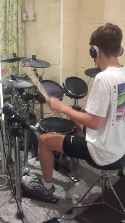 Been wanting to post this for ages but never had the karma, should do one off his new album?? 🤔