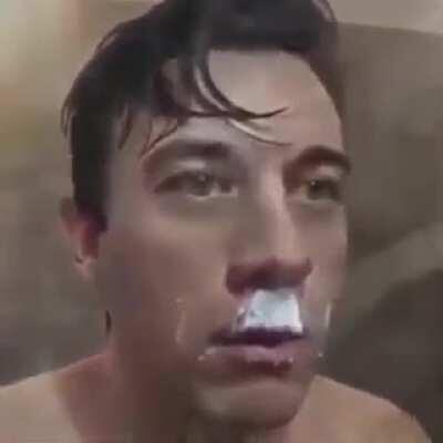 Finalmente a torcida do Palmeiras parou de fazer suruba gay na frente da minha casa, obrigado adm.