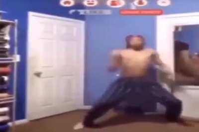 AAUUHHGGG *starts dancing*