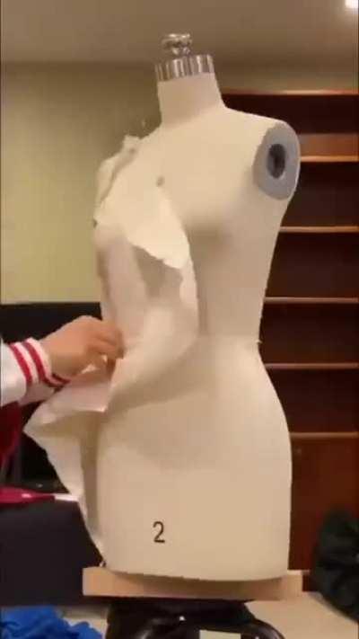 greenscreen dress, so many possibilities...