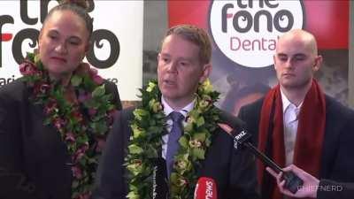 New Zealand PM Says the Government Didn’t Force Anyone to Take the Vaccine 🤡