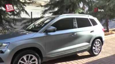 Gaziantep'te komşusunun sıfır otomobilini çizen kadın