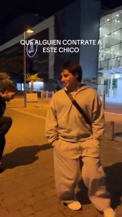 Master of walking on bollards (source link in description)