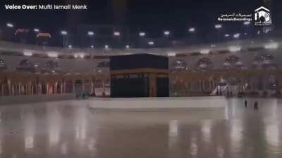 Dream Comes True After 20 Years | This is the man who had a dream which he told one of the dream interpreters 20 years ago. The dream was interpreted in the presence of a group of scholars, where the interpreter said that one day he will do Tawaf all by h