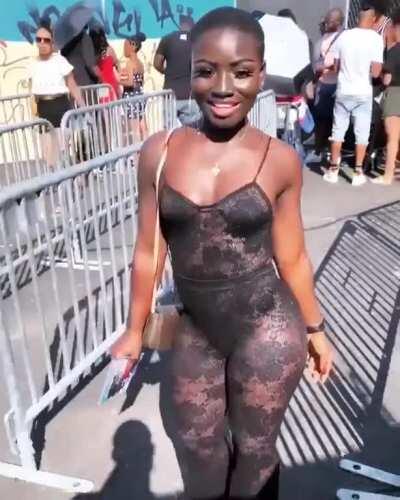 West African Women >>>>