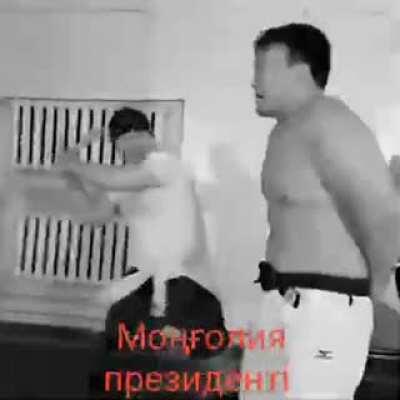 Average Bulgar, Magyar and Turk President 💪💪😎😎🐎🐎