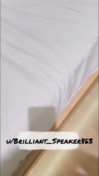 I welcomed the New Year online with all my horny friends 🔥🎉 How did you celebrate?